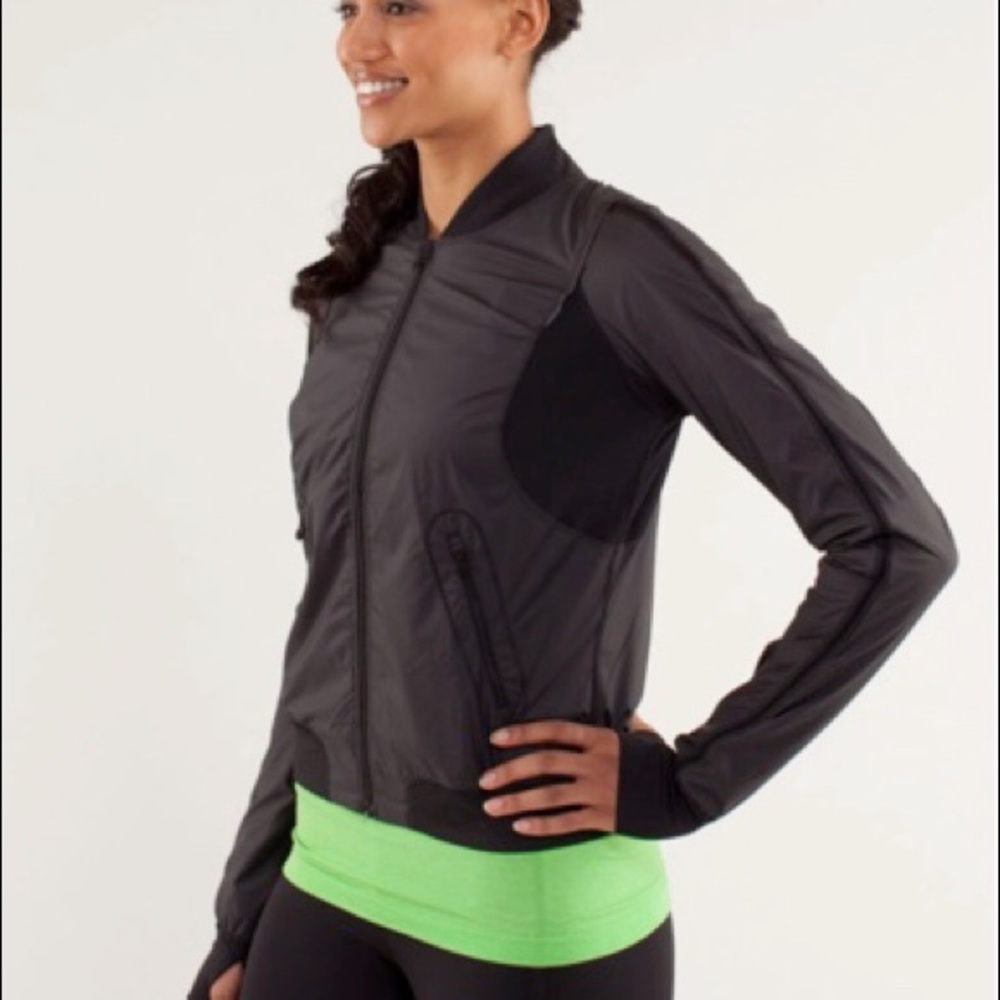 Lululemon Run: Two to Make it True jacket